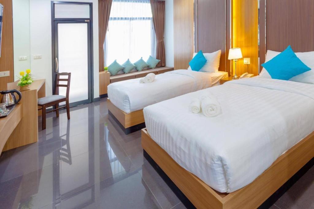 Thanburi Hotel Udon Thani Buitenkant foto