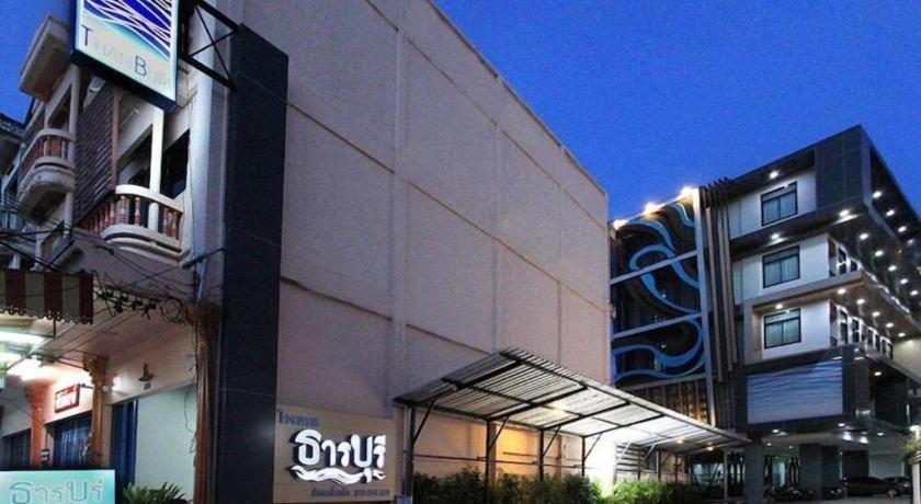 Thanburi Hotel Udon Thani Buitenkant foto