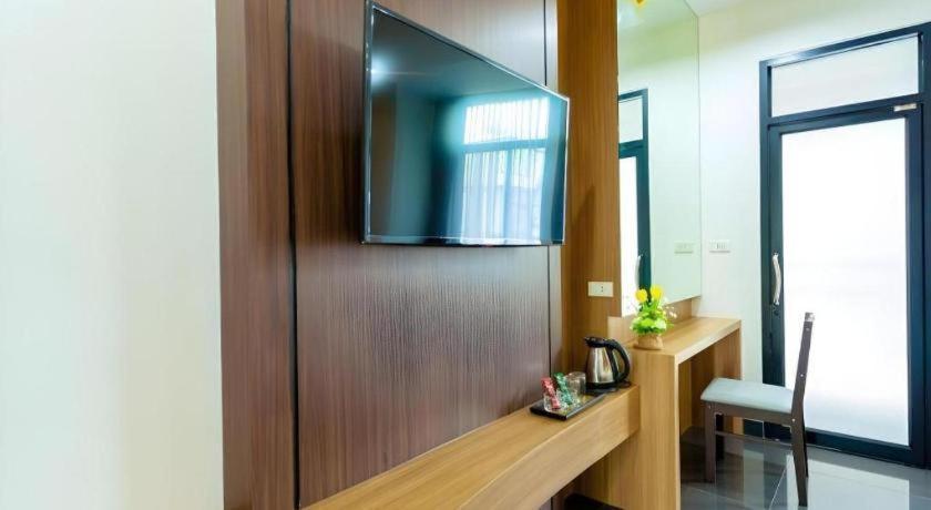 Thanburi Hotel Udon Thani Buitenkant foto