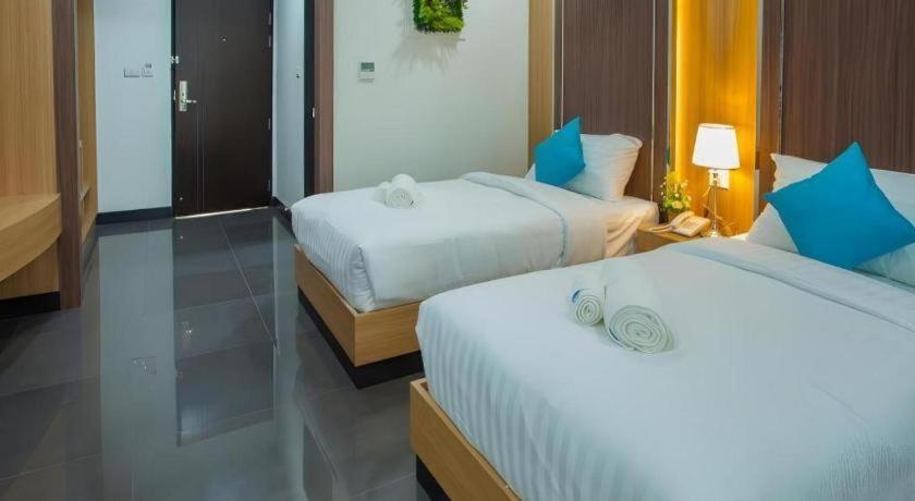 Thanburi Hotel Udon Thani Buitenkant foto